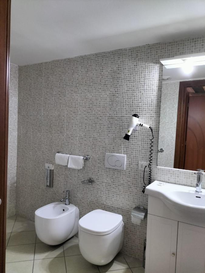 Hotel Ala Bianca Ameglia Eksteriør billede