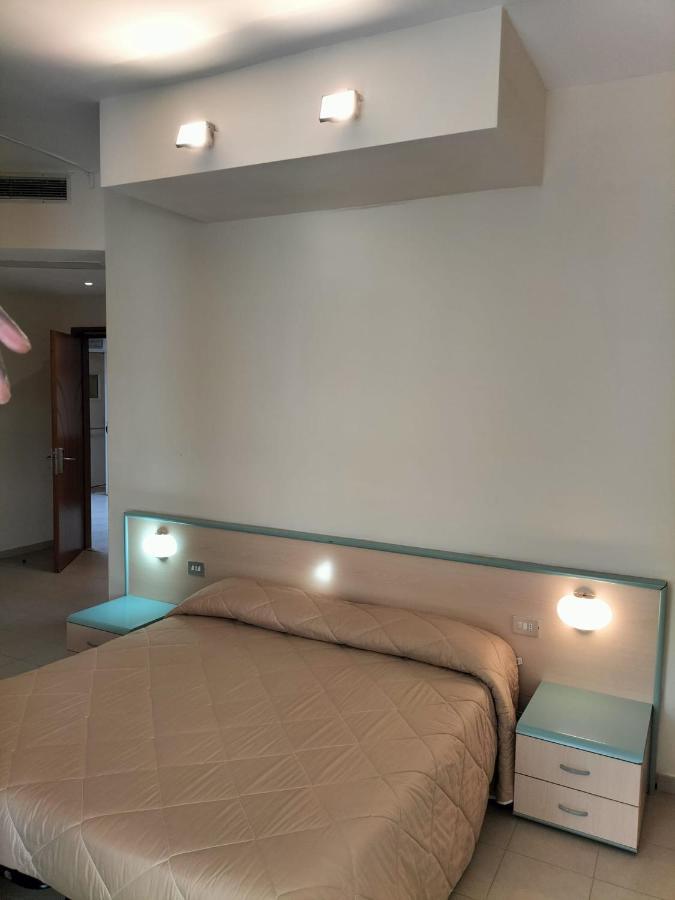 Hotel Ala Bianca Ameglia Eksteriør billede